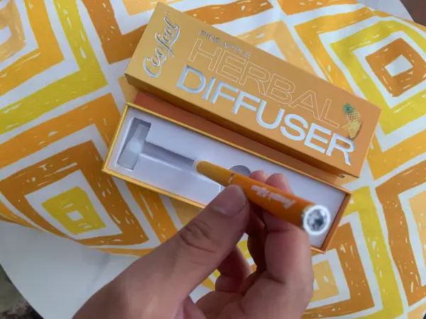 Pineapple Herbal Diffuser Pen photo review