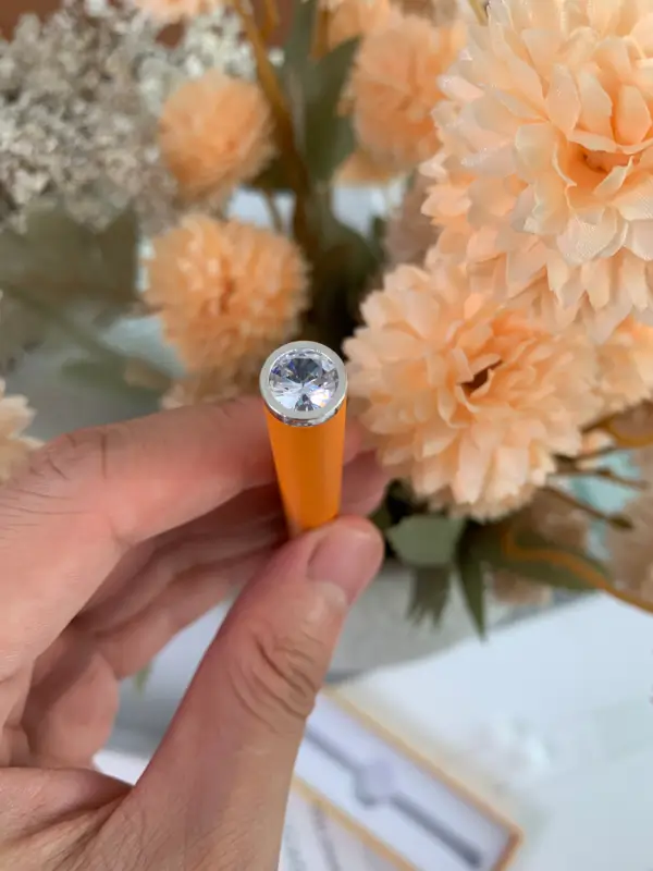 Pineapple Herbal Diffuser Pen photo review